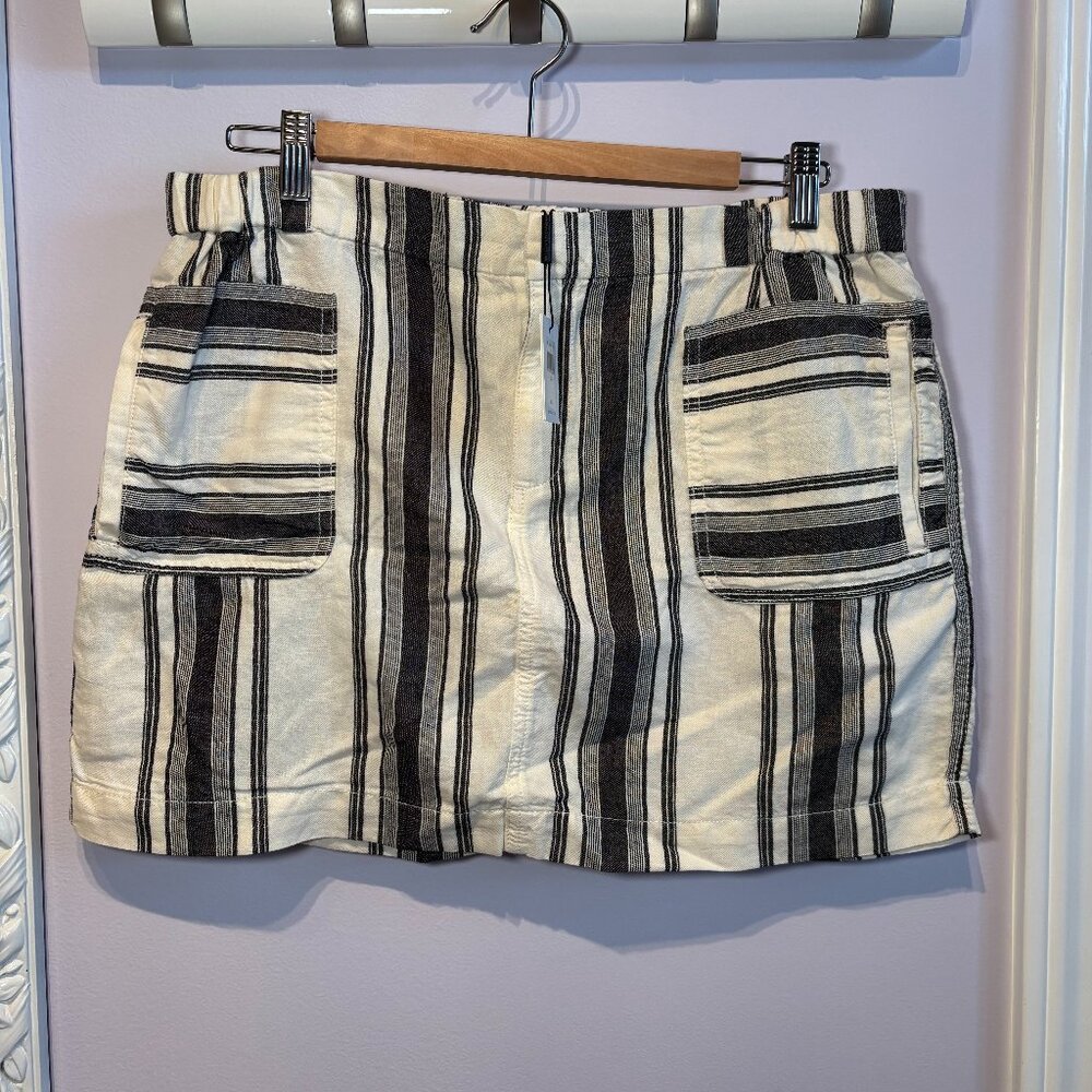 Calvin Klein Black and White Stripped Linen and Cotton Skirt Size Large NWT